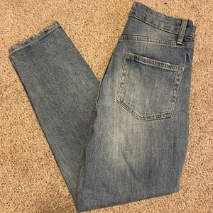 High rise mom jeans size 4